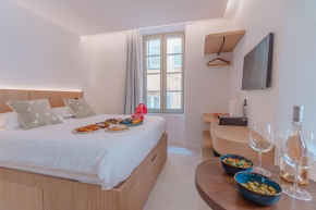 Studio Le Clocher de Saint-Tropez - Agence Shellter